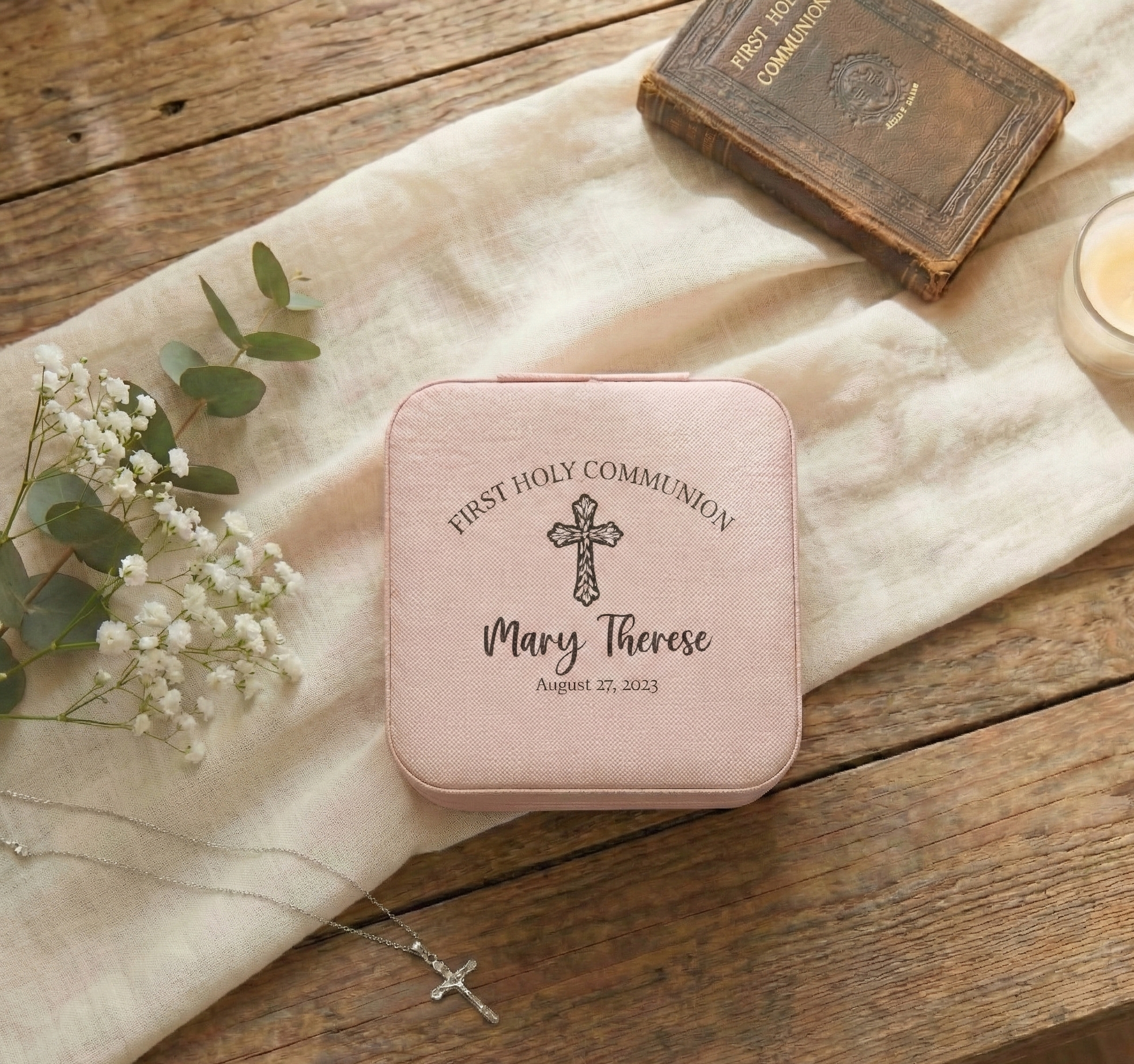 Personalized First Holy Communion Jewelry Box, Custom Catholic Gift for Girl with Name or Message